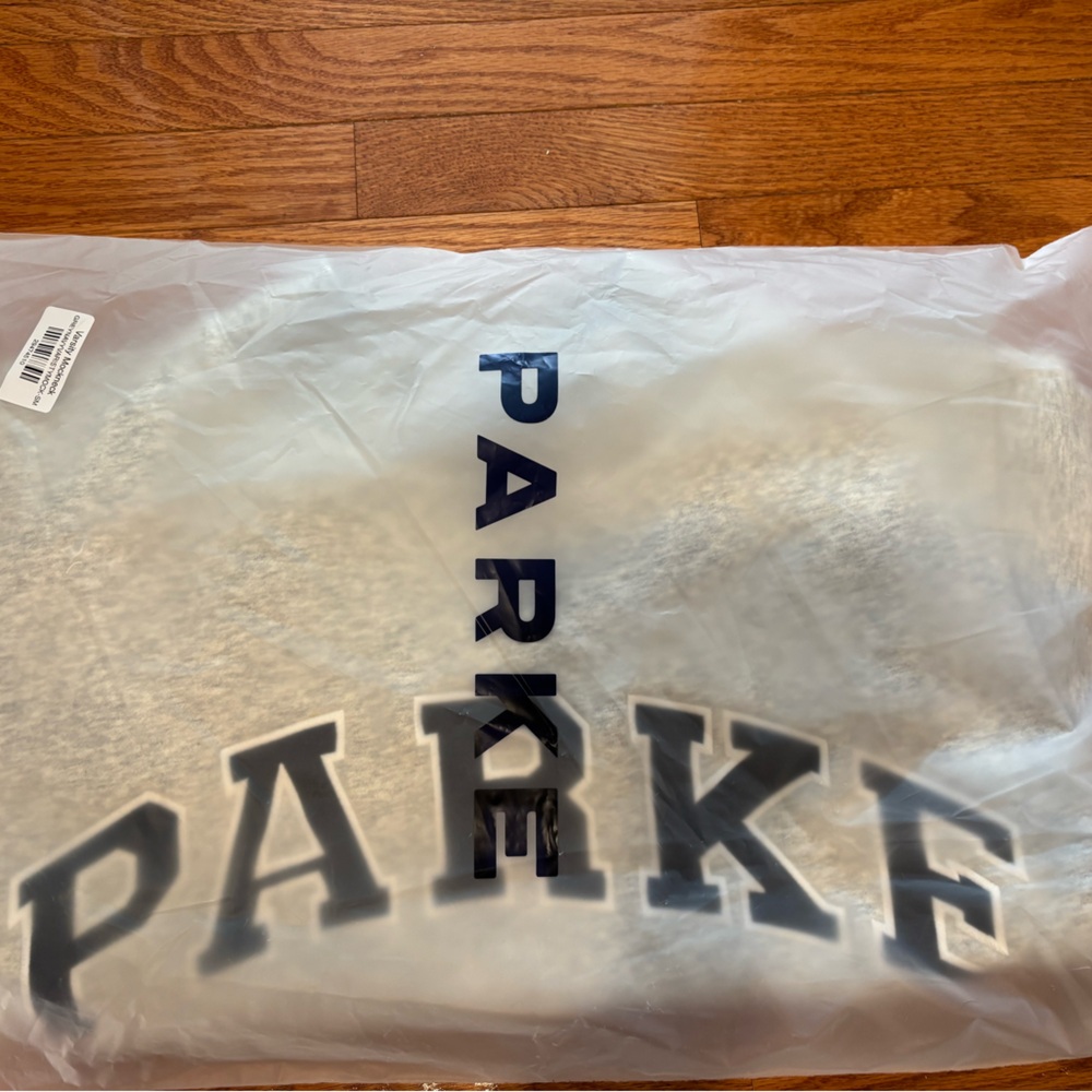 New - Parke fleece sweatshirt (1/2026 drop)